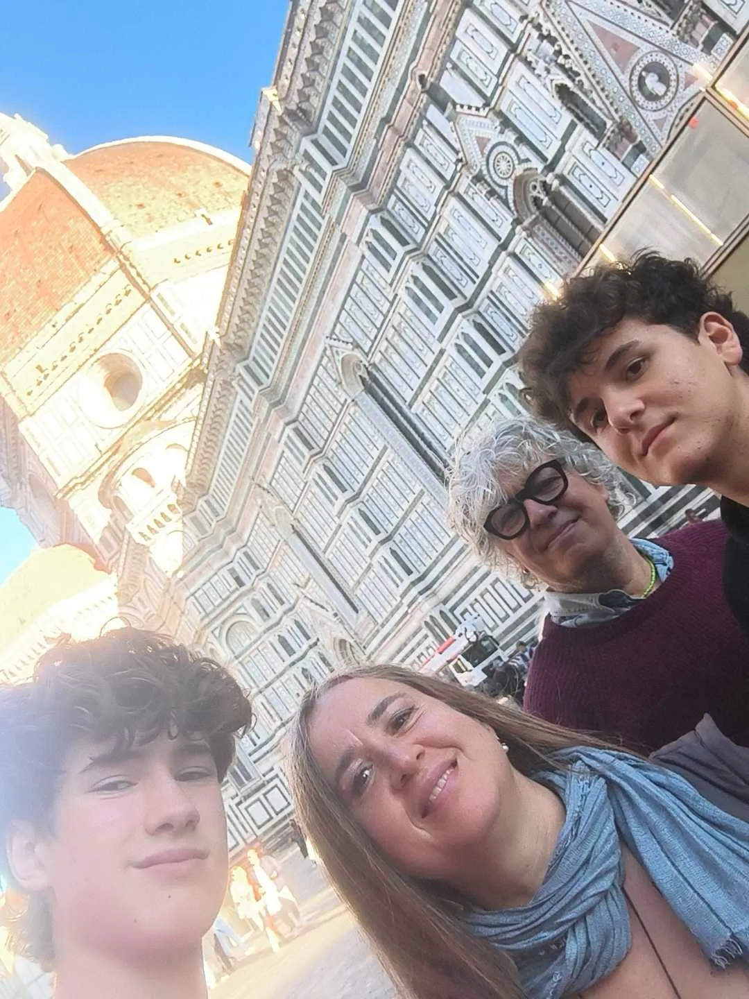 Selfie vor der Kathedrale Santa Maria del Fiore in Florenz