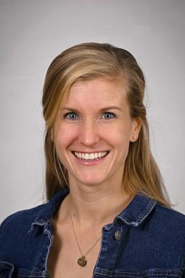 Magdalena Zach-Assam