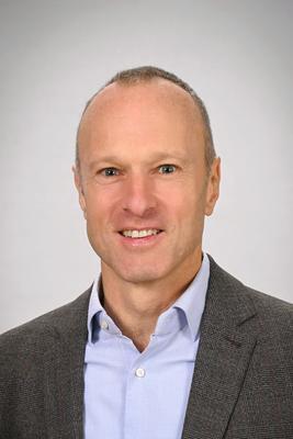 Porträt von Direktor Mag. Reinhard Dellinger